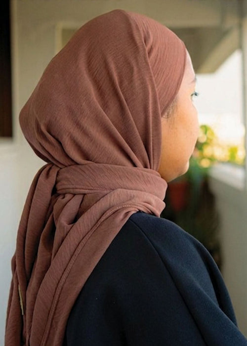 EFFORTLESS Tieback Crepe Triscarf