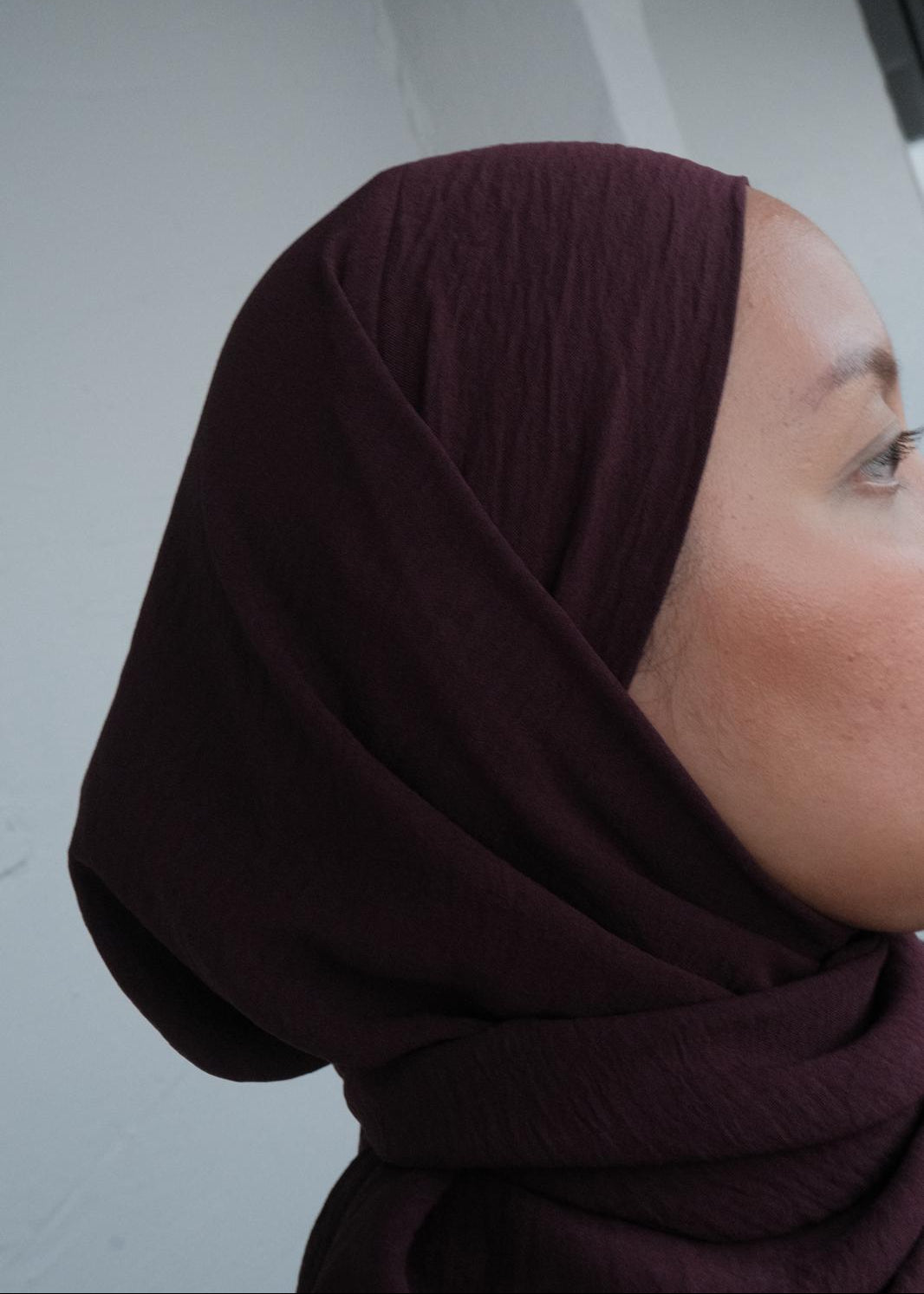 EFFORTLESS Tieback Crepe Triscarf